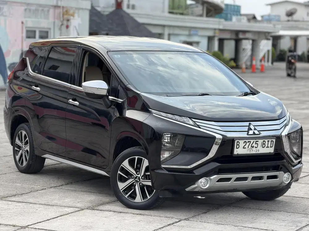 Mitsubishi Xpander Ultimate AT 2019 Tangan Pertama