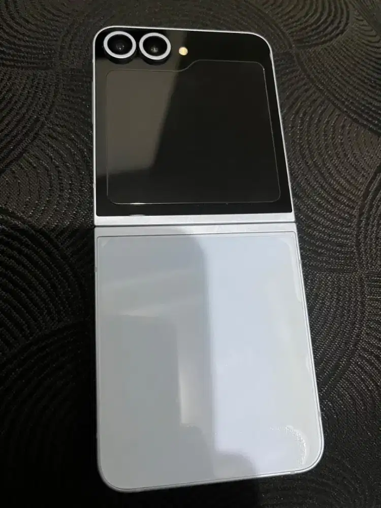 DI JUAL SAMSUNG GALAXY Z FLIP 6 12/512