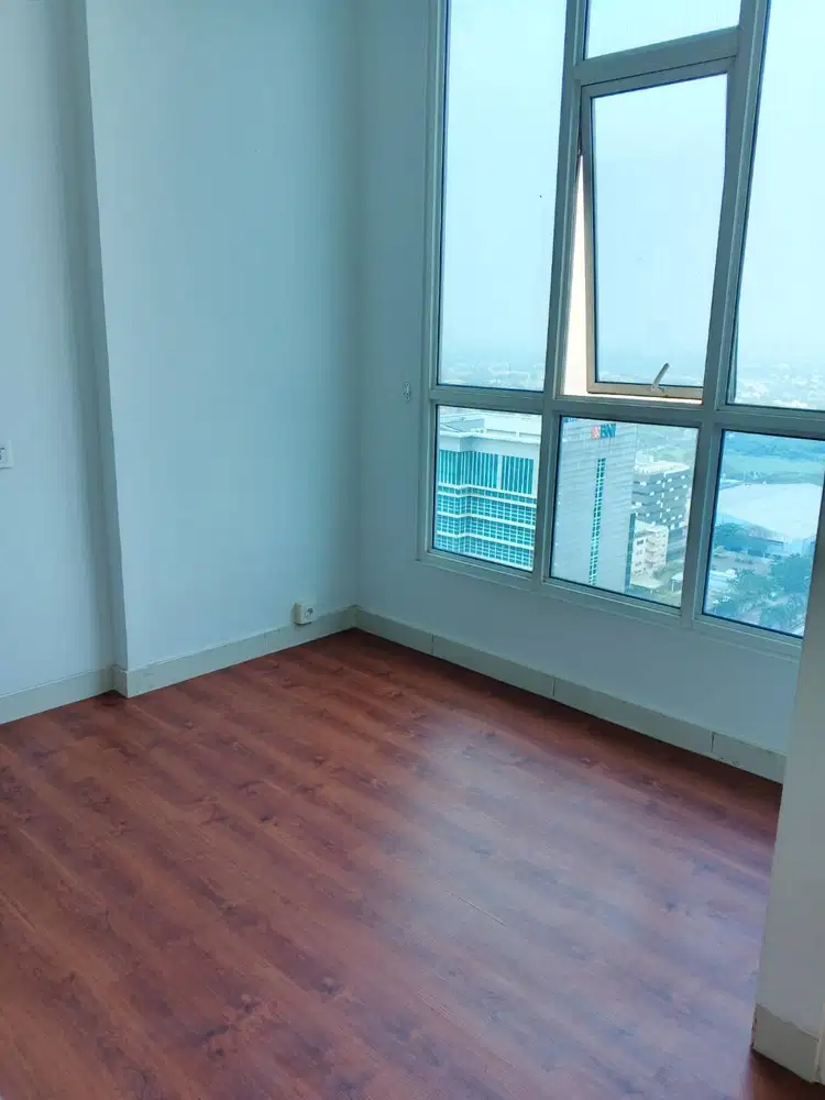 Jasa Pasang Lantai Vinyl, SPC & Parquet - Bergaransi & Rapi