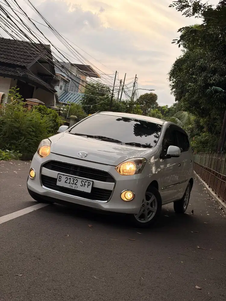 Daihatsu Ayla X Limited 2015 Matic AT