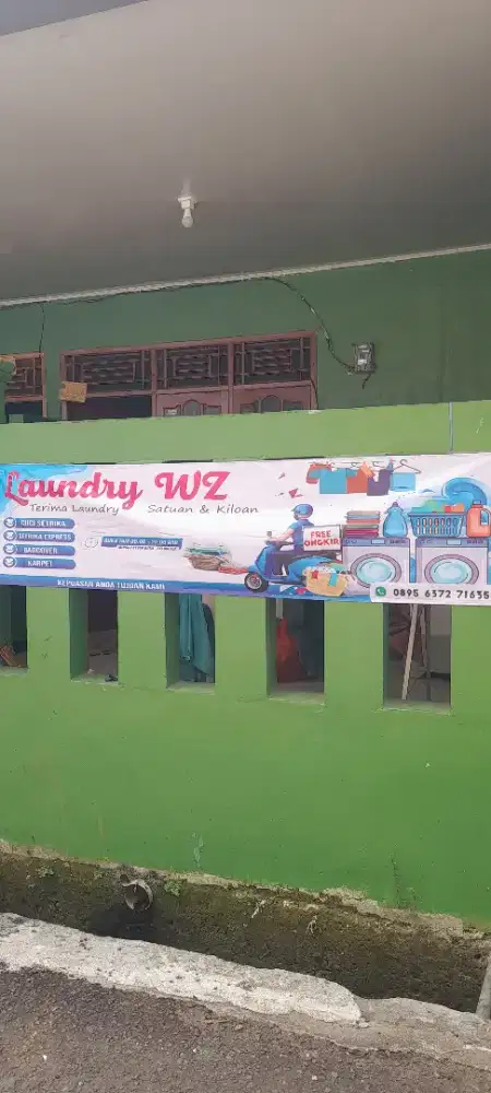 LAUNDRY EXPRES CUCI & SETRIKA