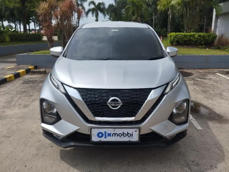 LOW DP Nissan Livina 1.5 New VE Bensin-AT 2019 BYU