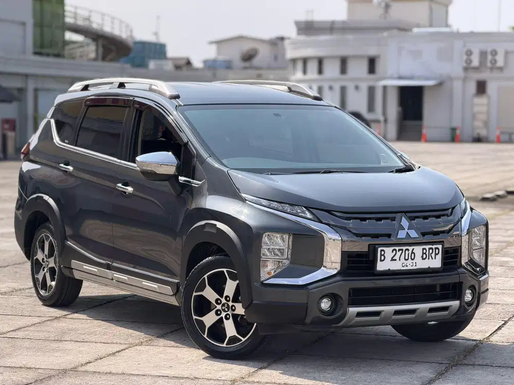 Mitsubishi Xpander Cross Ultimate AT 2021 Pajak Panjang