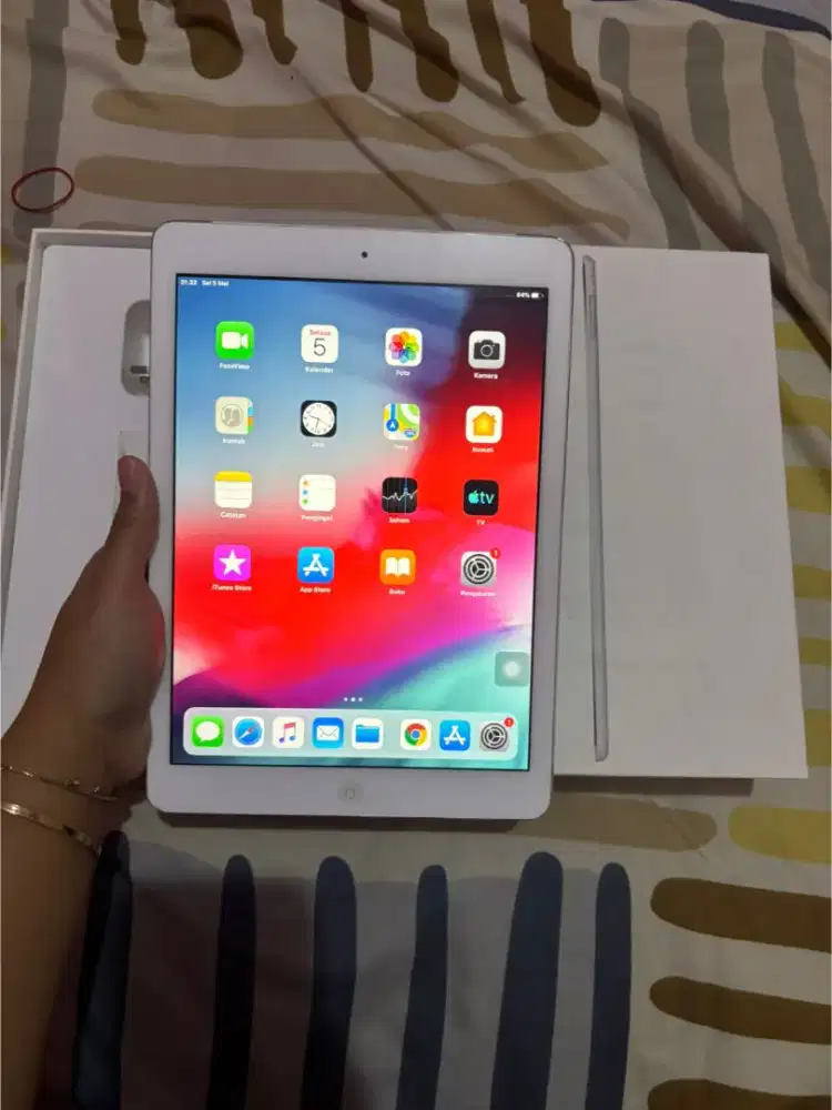 iPad air 
64gb
Fullset