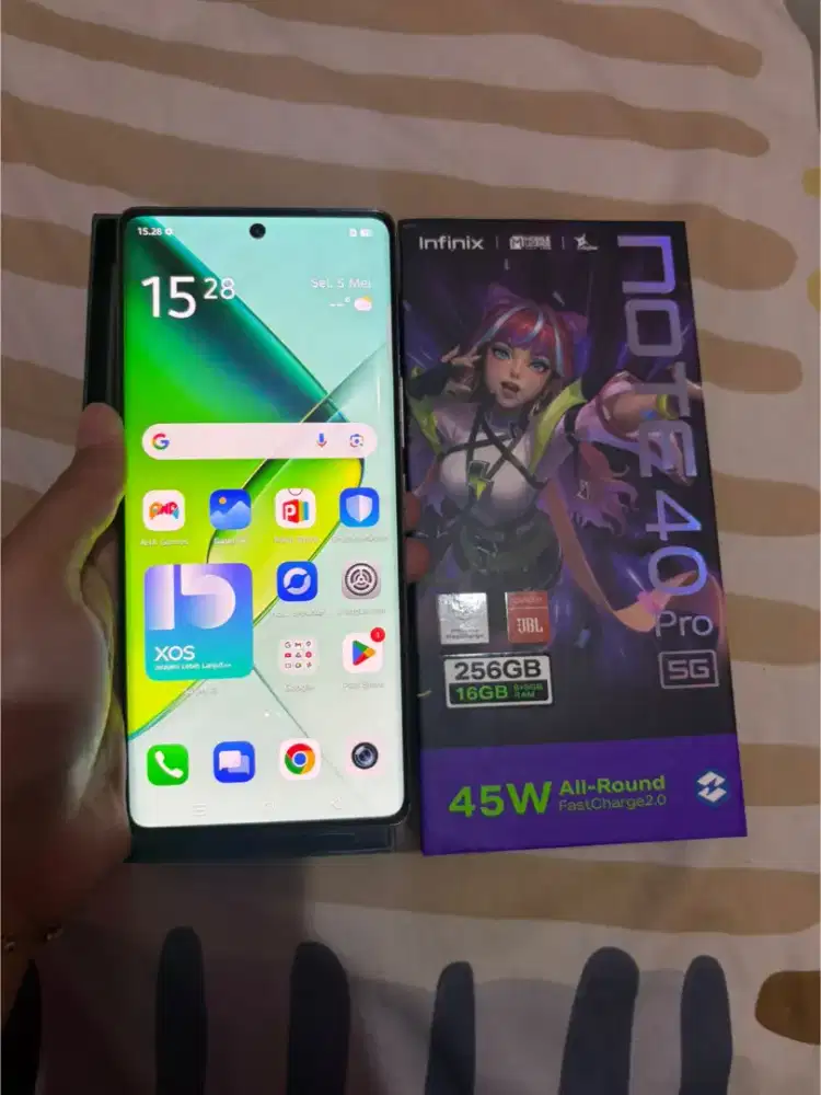 Infinix note 40 pro 5g
Ram 8/256
Fullset
