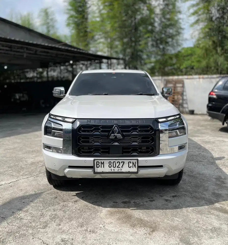 TRITON NEW ULTIMED 4X4 2024 Matic Km 53 Ribu Servis Ricord