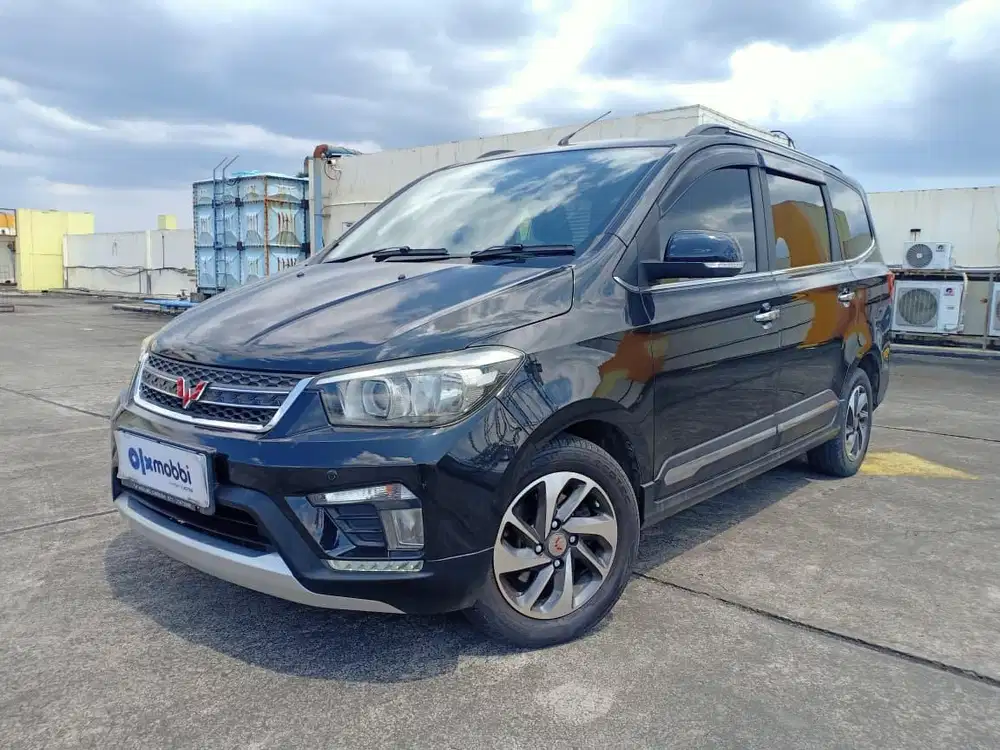 DP 1 JUTA Wuling Confero S 1.5 L ACT Lux Plus MT 2020 Abu-Abu CPKVB