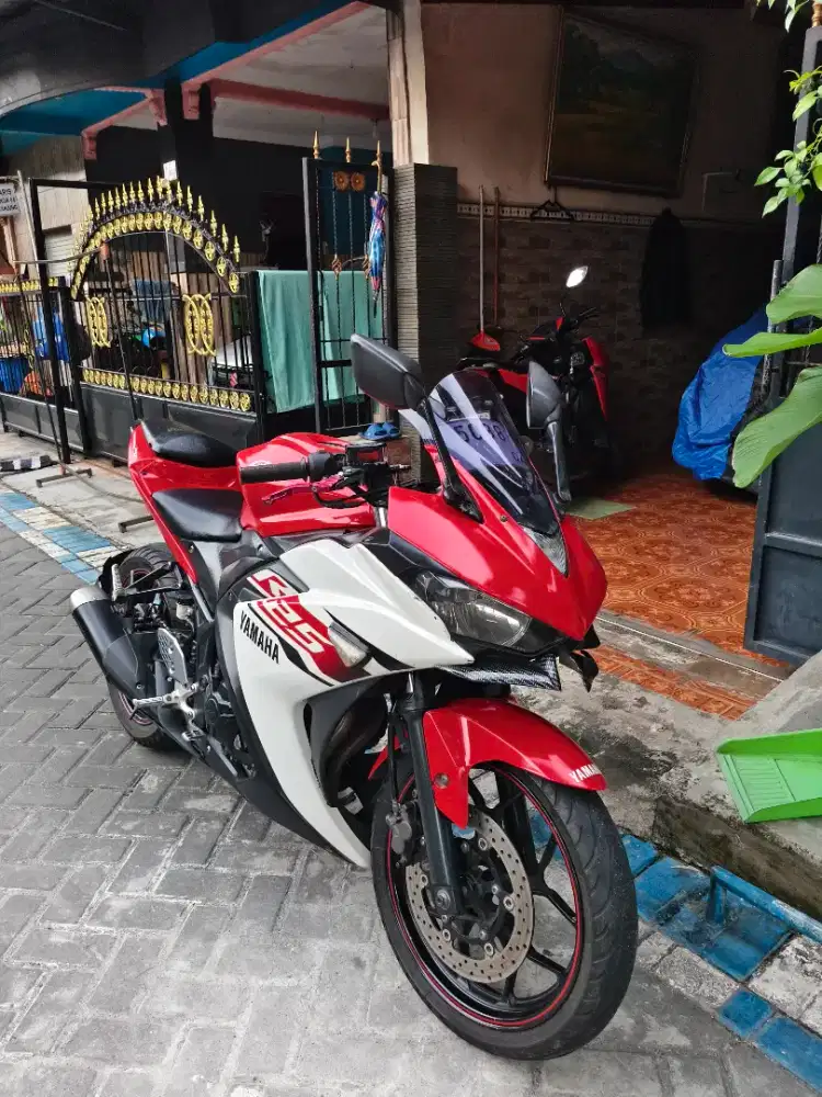 Yanaha r25 2014
