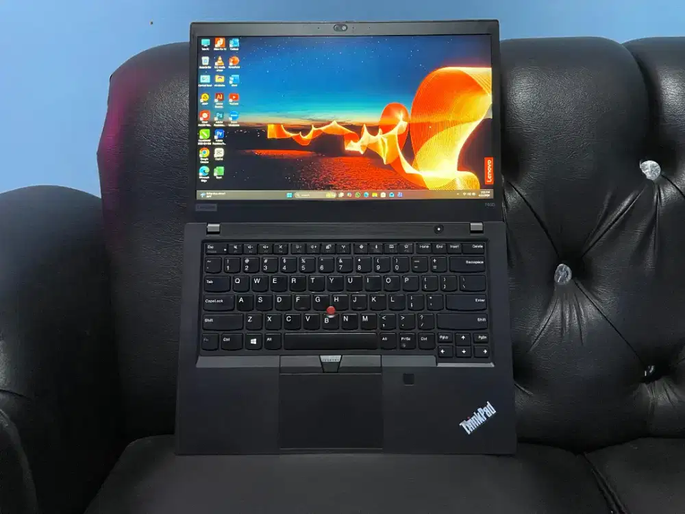 JUAL BELI LAPTOP BEKAS MACBOOK SEMUA KITA BELI LANGSUNG KE LOKASI