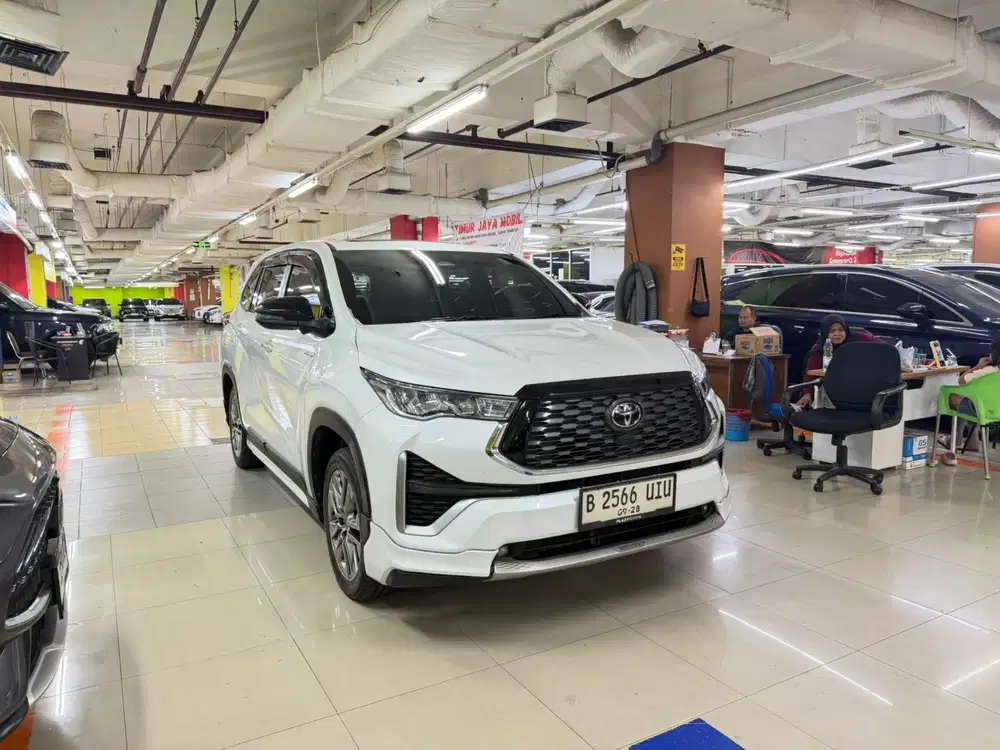 Toyota Kijang Innova Zenix Q 2023
