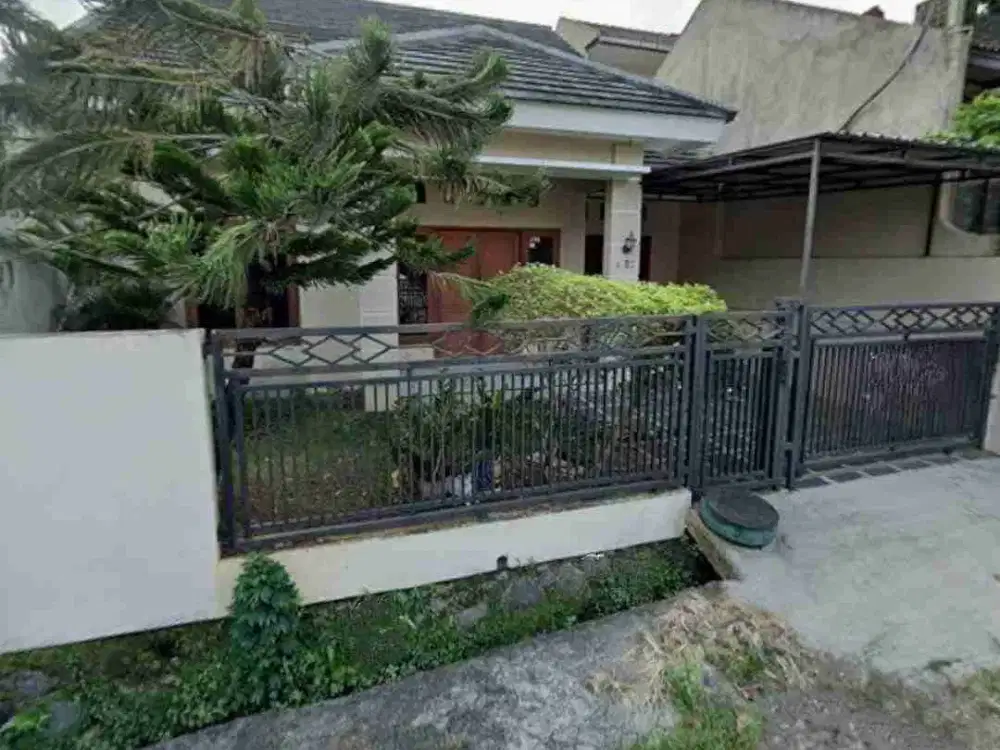 Rumah Hook Plus Perabot di Bukit Seruni Sendangmulyo Tembalang
