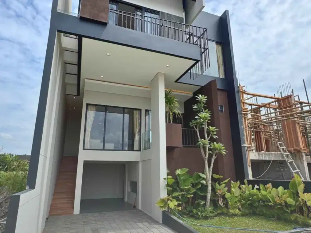 DijualHomestay / Villa, RumahVilla Mewah Private Pool di Jogja Utara dalam kawasan 8 unit Full Furnsihed View Pematanv Sawah dan Gunung Merapi