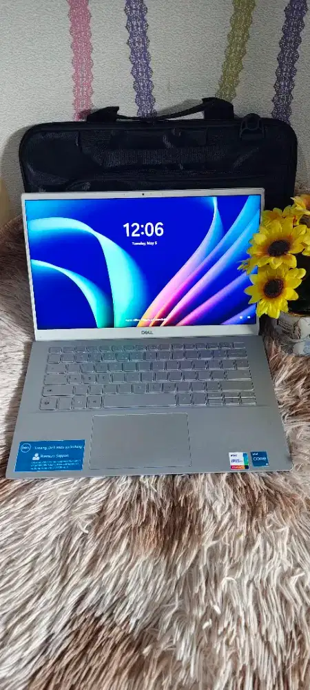 Dell Inspiron 5402/Core i5-1135G7/RAM 8G/SSD 256G/Intel Iris XE/14 FHD