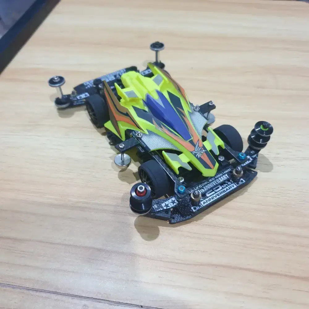 Tamiya STO RTR Ban bubut Carbon