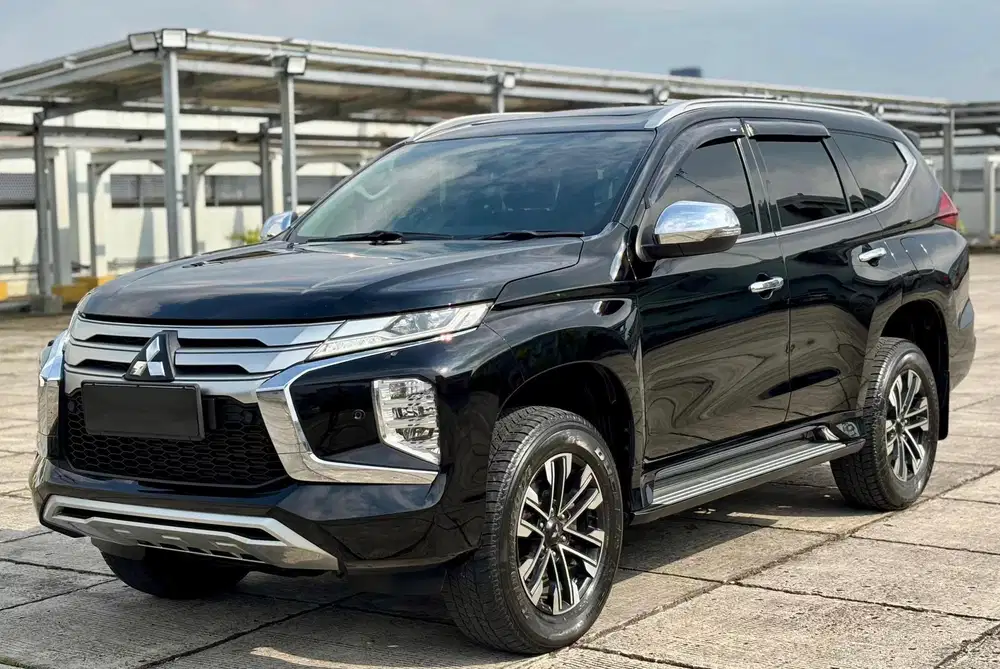 [LOW KM 20.000] PAJERO SPORT DAKAR 2022 HITAM ISTIMEWA TT 2021 AT