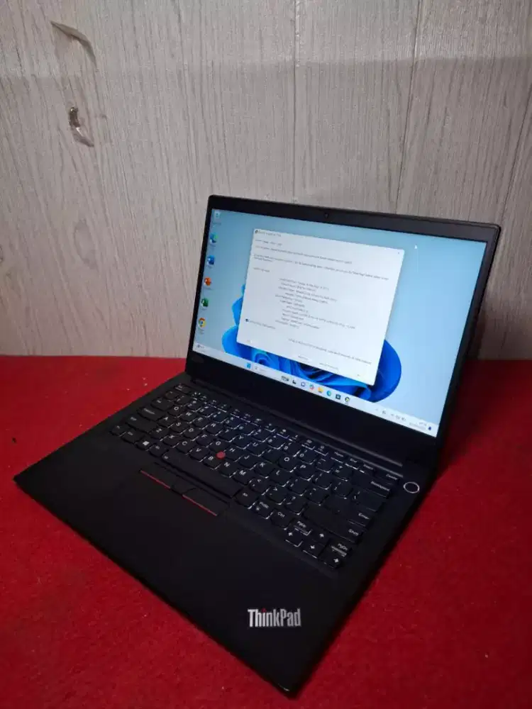 Lenovo Thinkpad E14 Gen1 Core i5 Gen10 Ram8Gb Ssd256Gb Siap Pakai