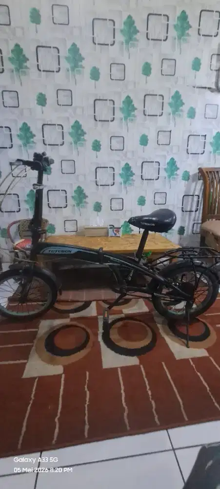 Sepeda lipat 200