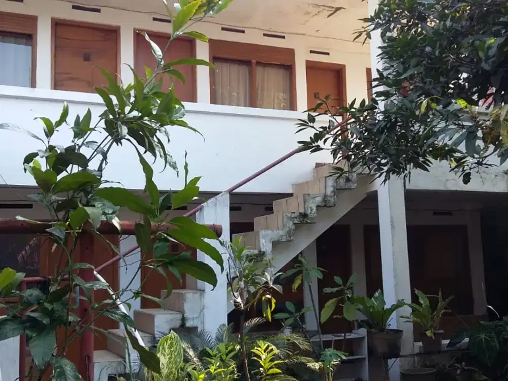 Dijual Rumah Tinggal Dan Cocok Untuk Tempat Usaha