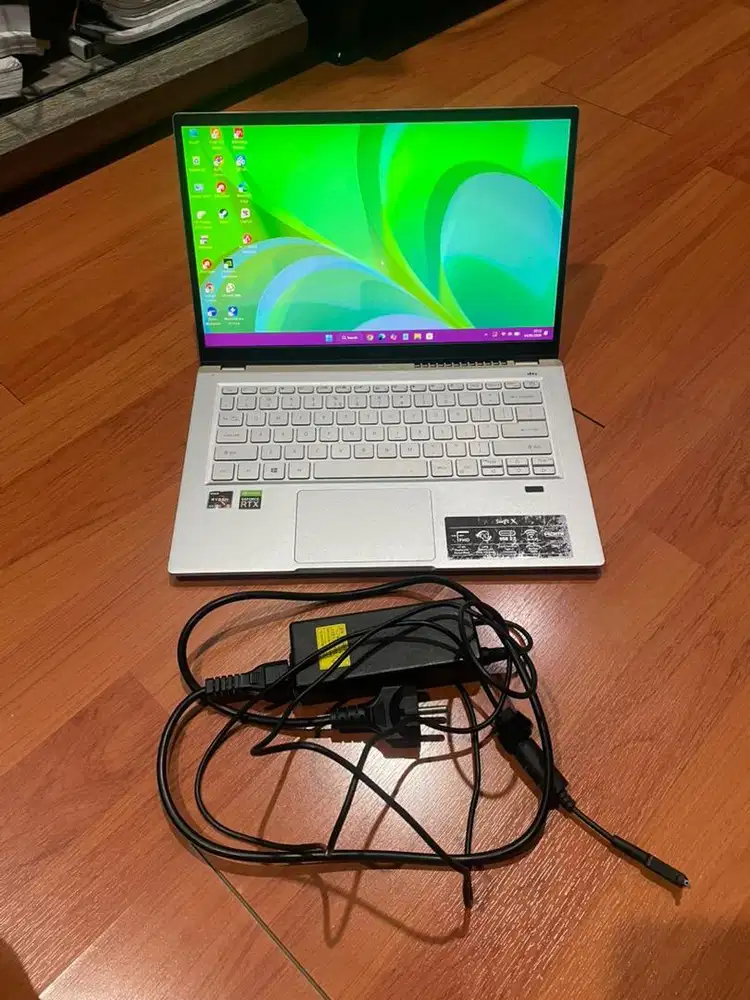 Laptop Acer Swift X