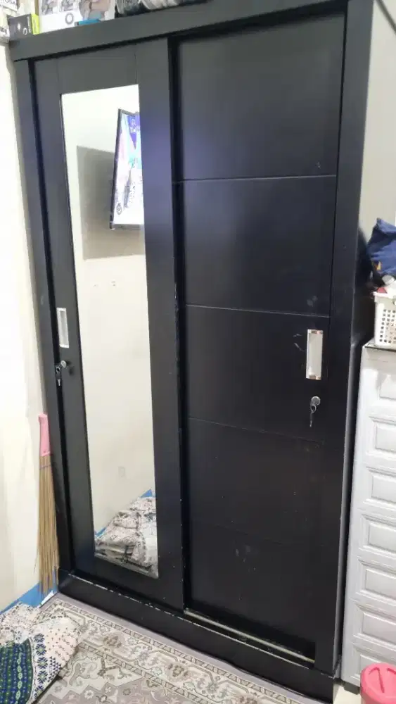 LEMARI PAKAIAN 2 pintu slider