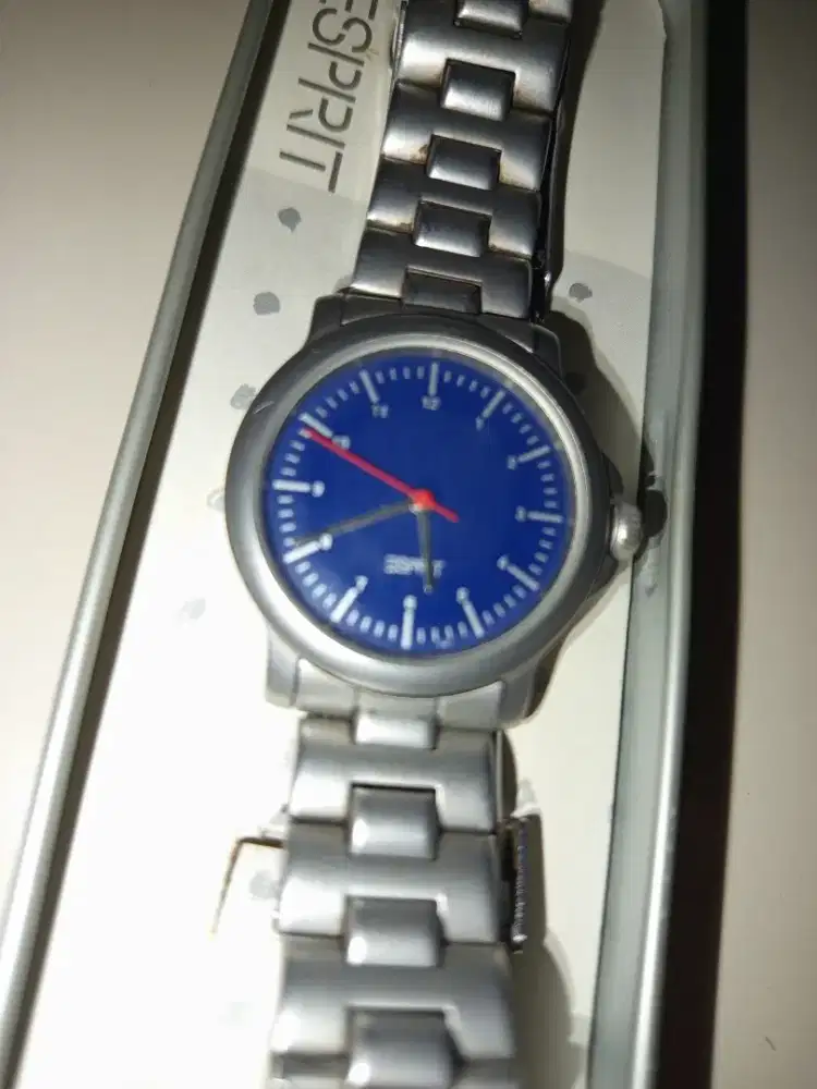 Jam tangan esprit