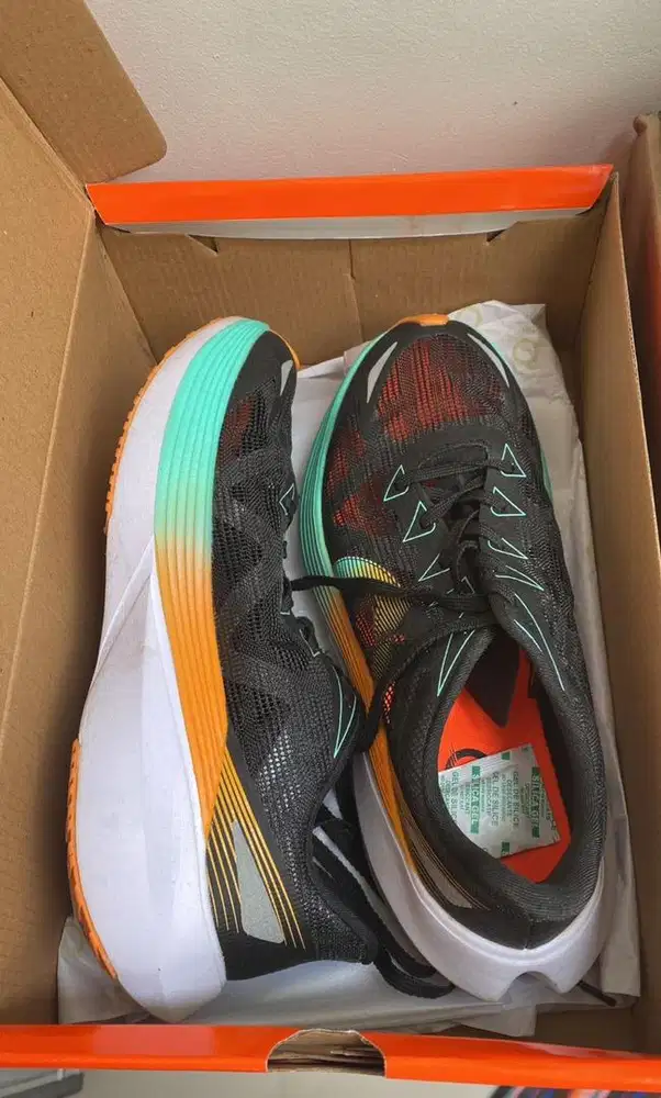 running shoes ortuseight hyperglide 3.0