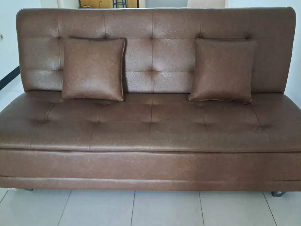 Dijual sofa bed bahan oscar coklat tua (bekas) kondisi masih sgt baik