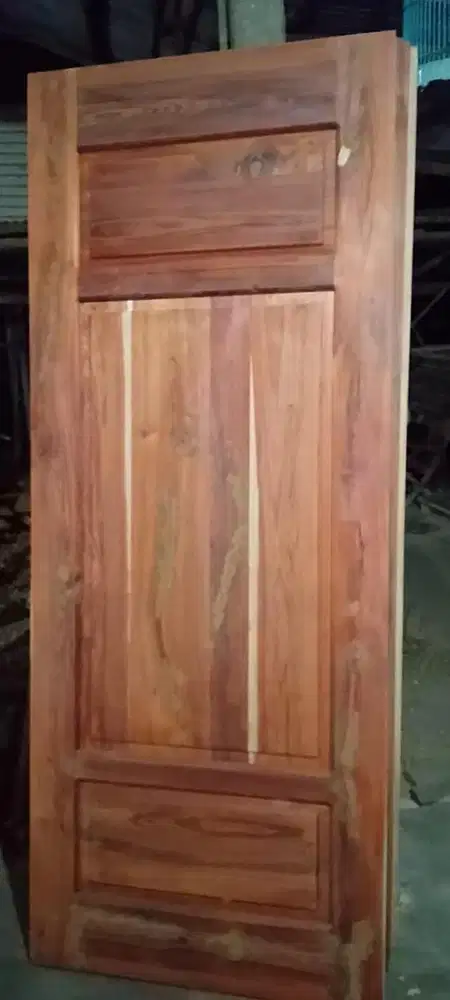 Pintu Kayu Akasia