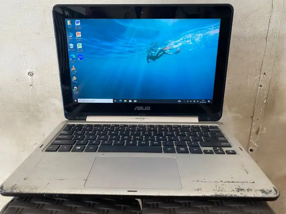 LAPTOP ASUS TP201S INTEL N3710 RAM4GB HDD500GB TOUHCREEN/LAYAR SENTUH