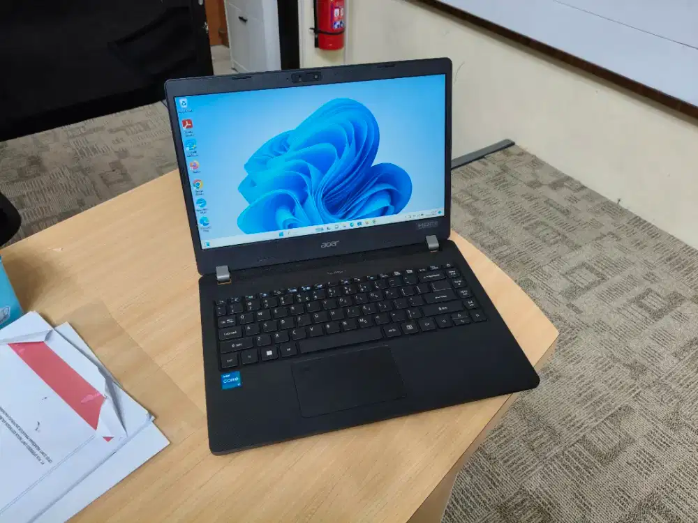 laptop acer core i3 gen 11 ram 8gb hdd 1tb mulus like new