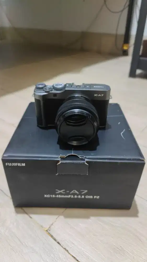 (MULUS, LENGKAP, MURAH) FUJIFILM XA7 BONUS LENSA MEIKE F.14