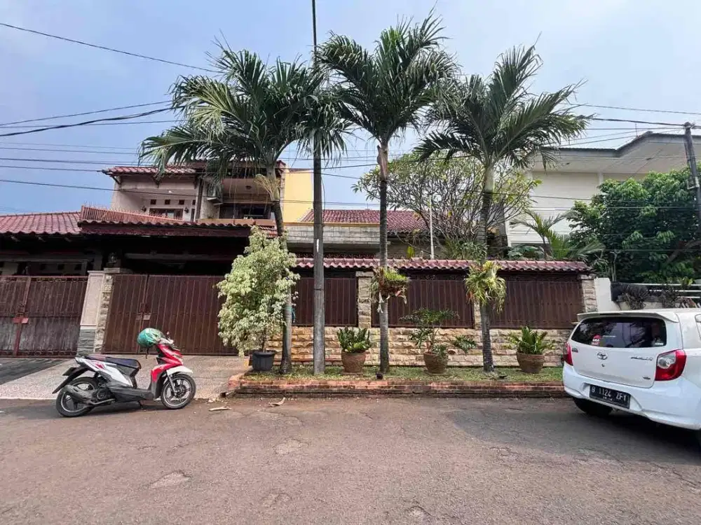 Rumah Komplek Elite Cinere Nuansa Etnik Indah