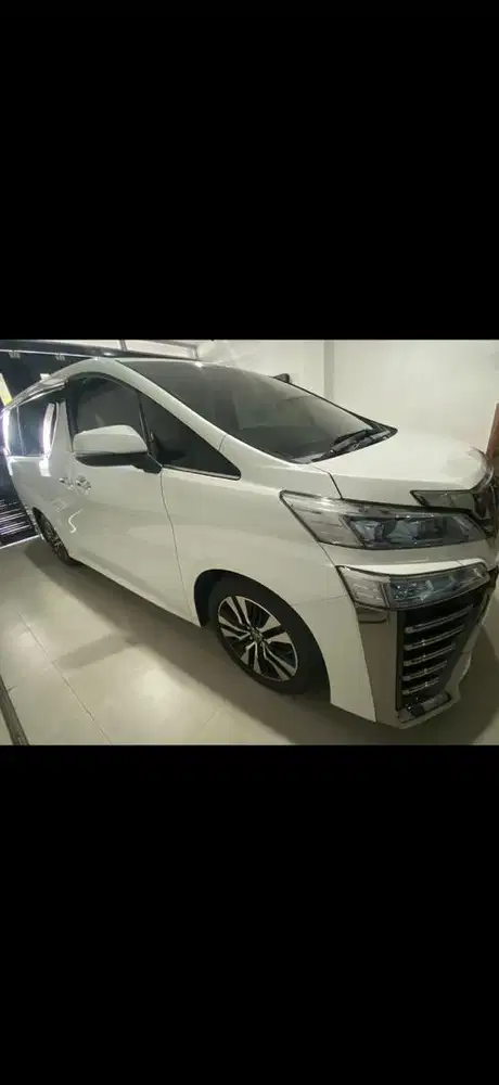 Vellfire 2021 akhir , putih