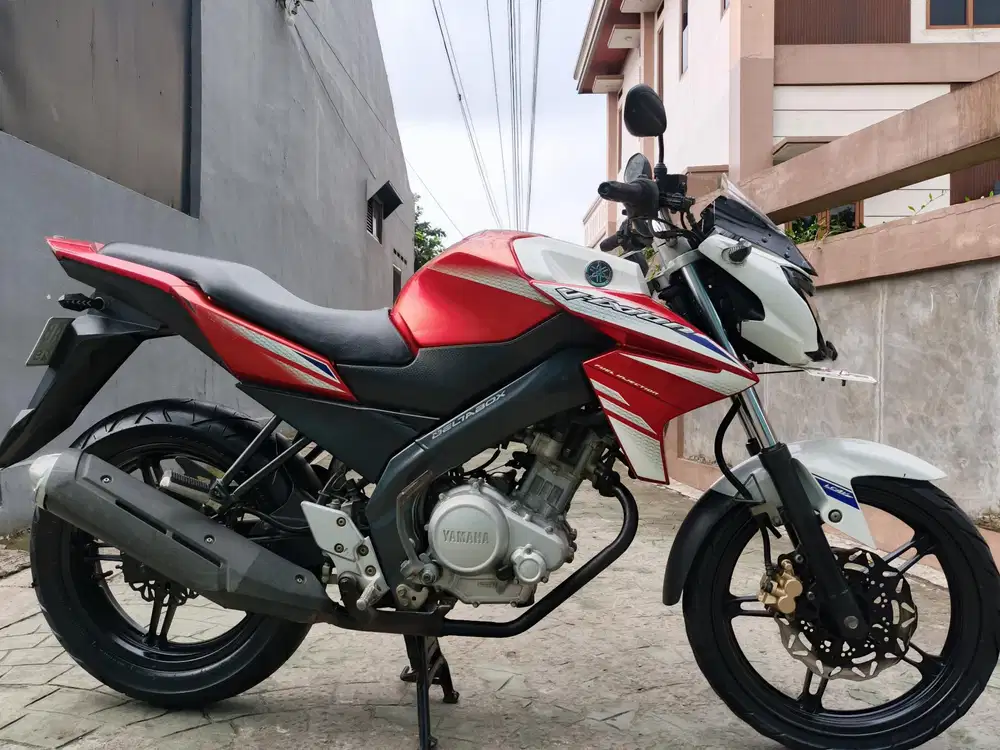 Yamaha Vixion 2015 pajak hidup stater tokcer halus mulus terawat