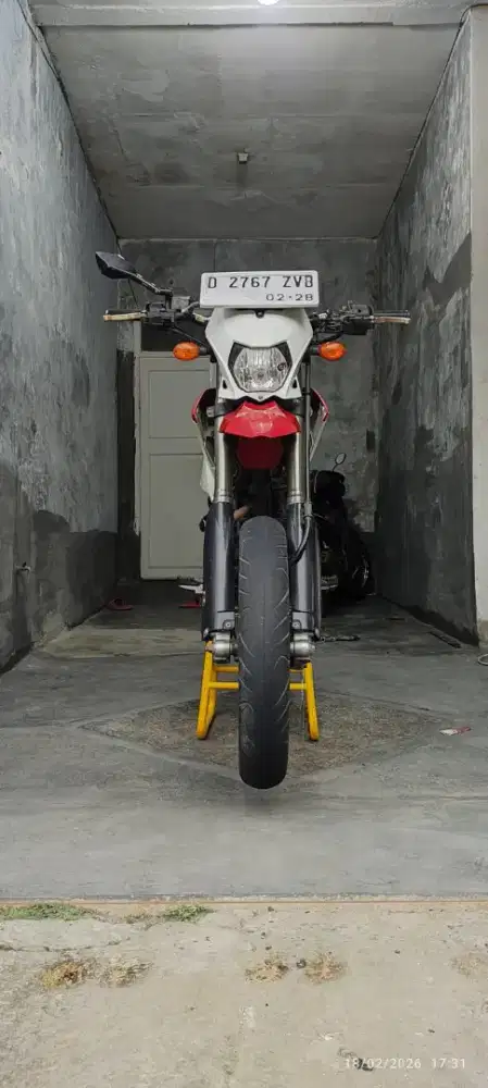 JUAL HOBI KAWASAKI D-TRAKER 150 2018