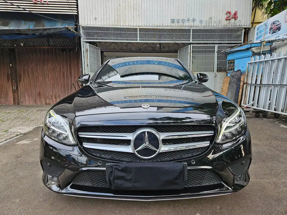 Antik 28 rb km C 200 Eq boost 2020 nik 2019 hitam mercy C200 avg black