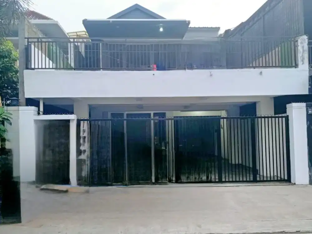 Jual cepat rumah 2 lantai di jati Padang raya  - pasar Minggu Jaksel