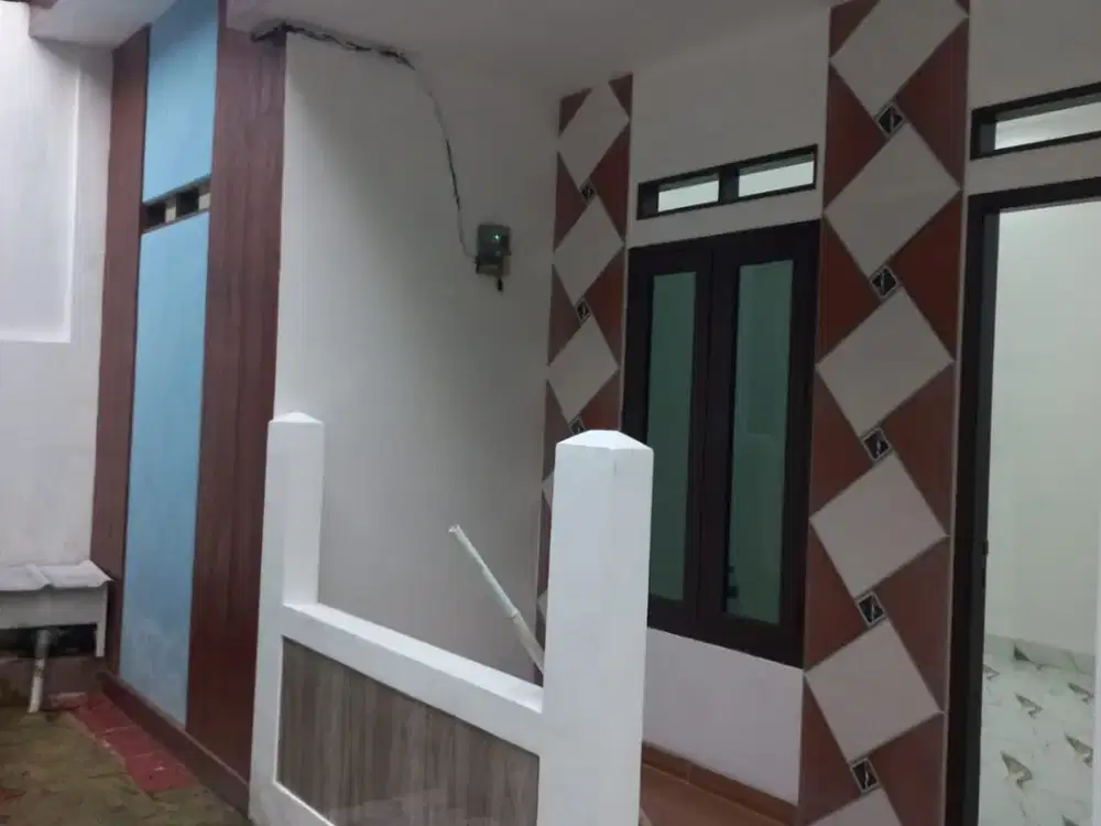 Rumah Mewah Minimalis Sektor Raya Sangat Strategis