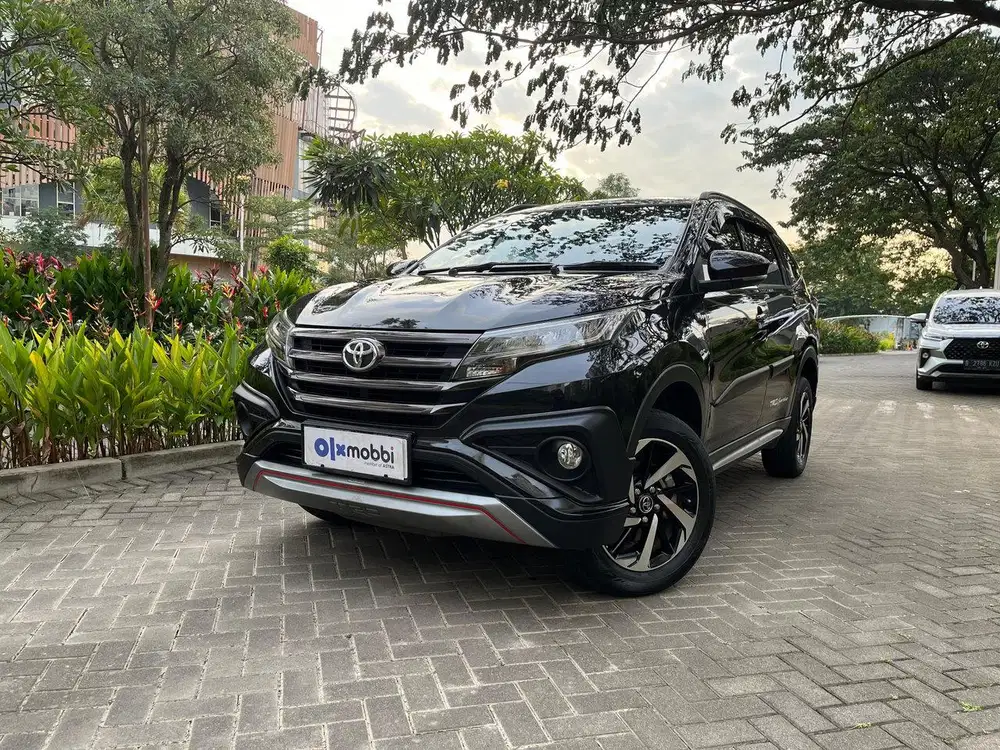 TDP 1 JUTA Toyota Rush 1.5 S Bensin-AT 2020 Hitam CYCBD