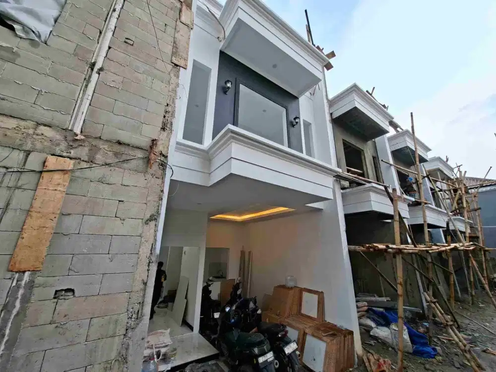di jual rumah 2 lantai lokasi strategis di jagakarsa bebas banjir