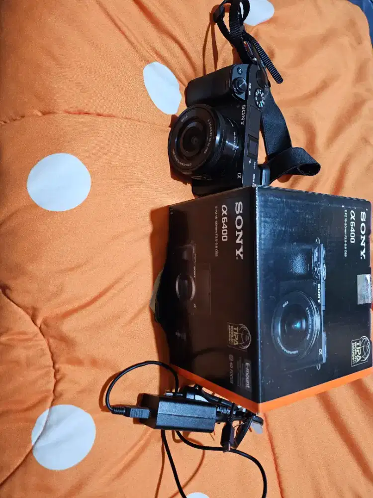 Sony A6400 Kit Mirrorless camera