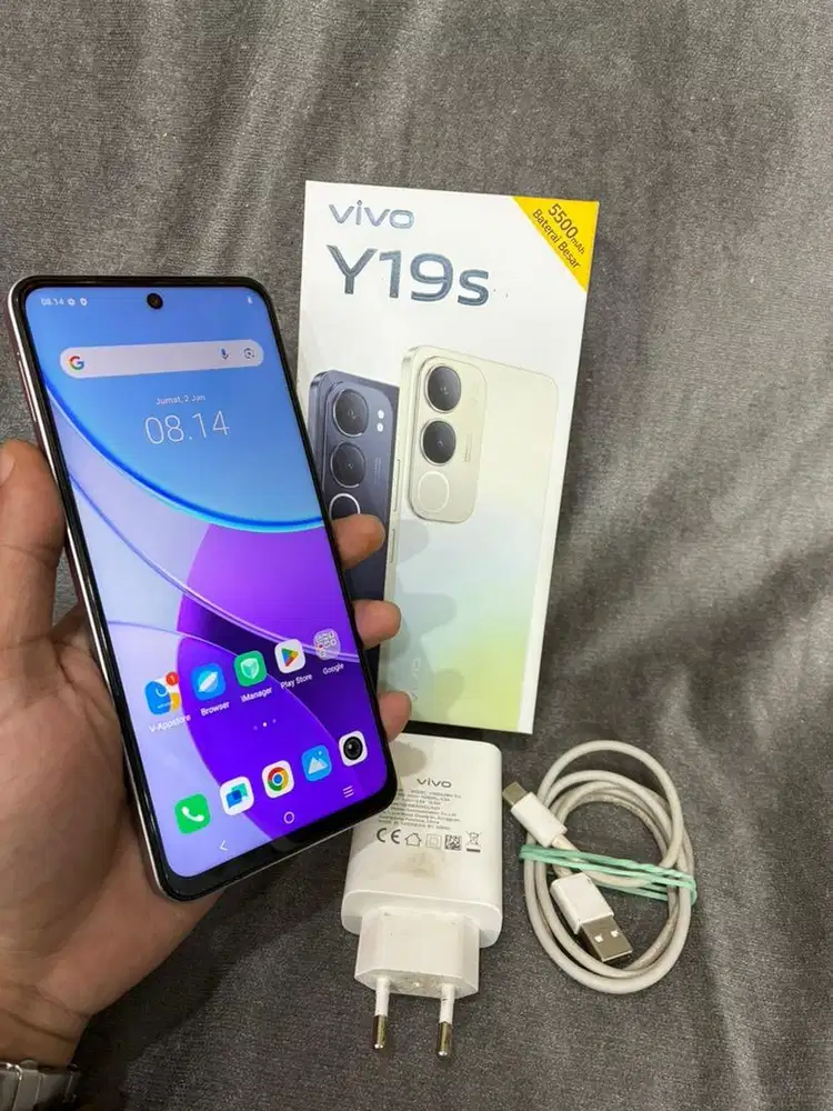vivo y19s 4/64 fisik mulus like new