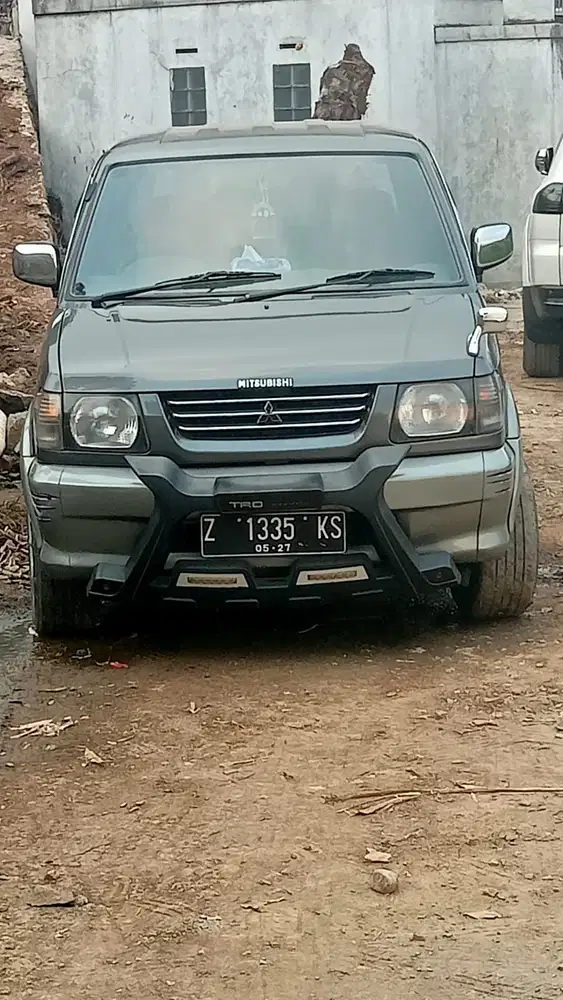 Mitsubishi Kuda 1999 Bensin