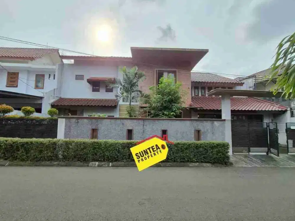 Rumah luas hadap timur 2 lantai di Bintaro jaya siap huni sp1090