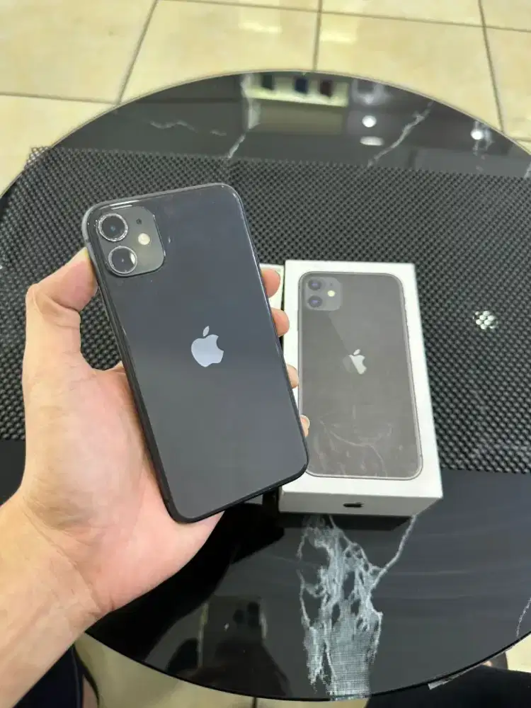 iPhone 11 128gb sinyal aman regis