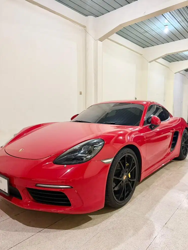 Dijual Porsche Cayman Kondisi Istimewa