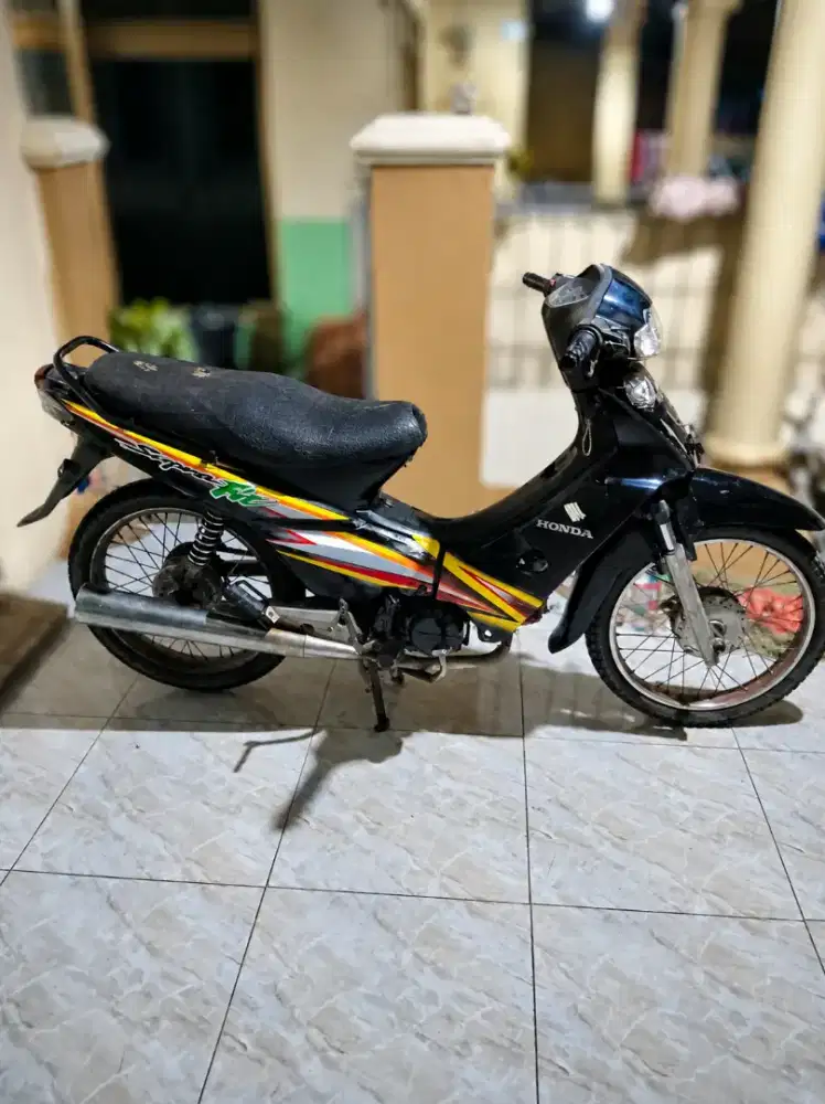 DI JUAL SUPRA FIT 2005, SS LENGKAP, HARGA 3,5 NEGO