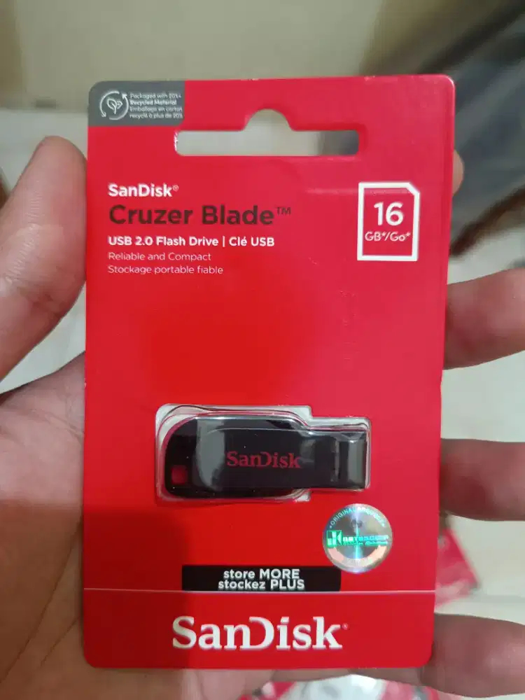 Flashdisk Sandisk Cruzer Blade 16GB