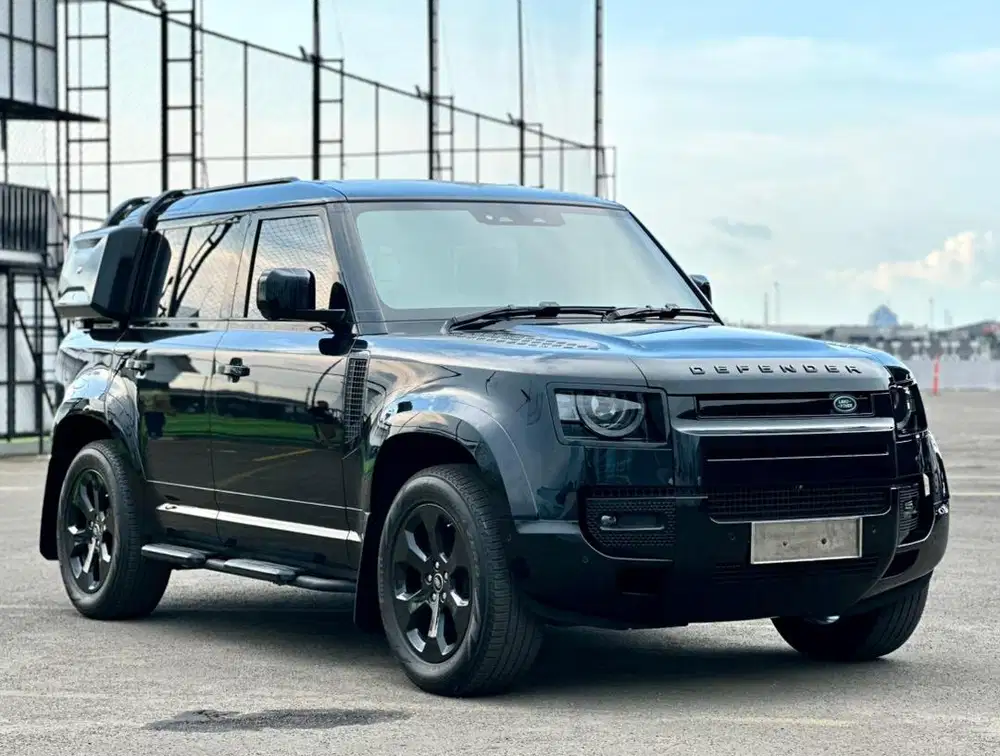 Land Rover Defender P110 2.0 SE 2022 2+2 Seat by Ottoman