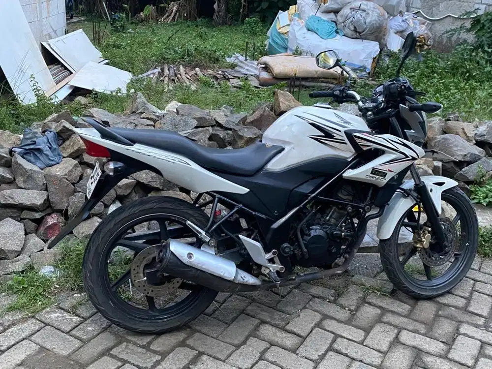 DIJUAL CB 150 R TAHUN 2013